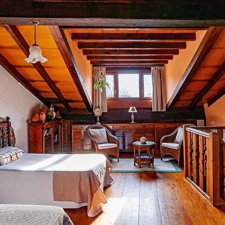 Casa Conce, Zona De Playa Y Montana * リャネス