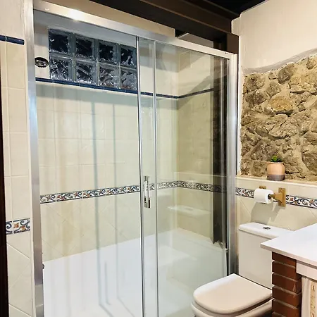 Casa Conce, Zona De Playa Y Montana * リャネス